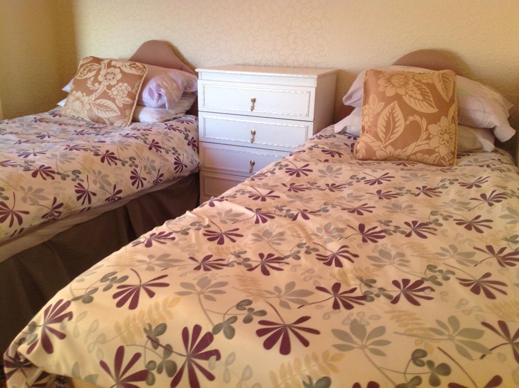Cowley Hotel — Photos 1